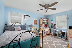 1400 Wagner St, Wantagh, NY 11793 - Photo 12
