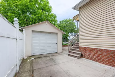 336 E 16th Street, Brooklyn, NY 11226 - Photo 38