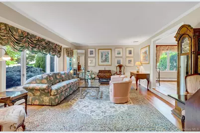 54 Sandy Hollow Drive, Smithtown, NY 11787 - Photo 6