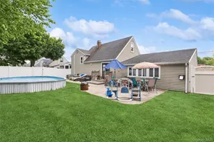 1426 Ackerson Blvd, Bay Shore, NY 11706 - Photo 18