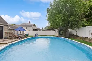 1426 Ackerson Blvd, Bay Shore, NY 11706 - Photo 22