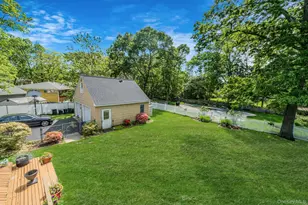 489 Carnation Dr, Shirley, NY 11967 - Photo 22