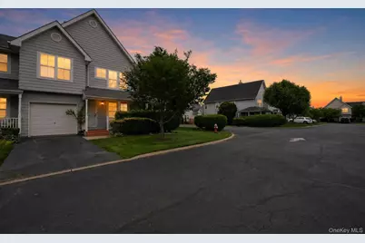 1 Summerfield Circle, Central Islip, NY 11722 - Photo 1