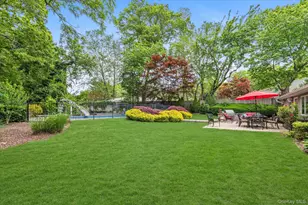 15 Bluff Cir, Hauppauge, NY 11788 - Photo 24
