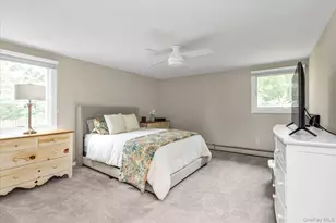 15 Bluff Cir, Hauppauge, NY 11788 - Photo 18