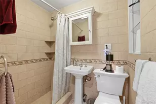 337 E 50th St, New York, NY 10022 - Photo 16