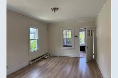 28 Sound Beach Avenue, Bayville, NY 11709 - Photo 4