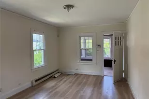 28 Sound Beach Ave, Bayville, NY 11709 - Photo 4