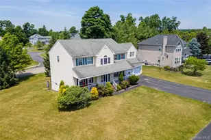 8 Cedardale Loop, Wappingers Falls, NY 12590 - Photo 2