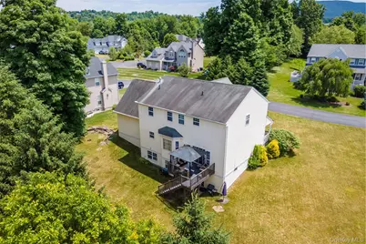 8 Cedardale Loop, Wappingers Falls, NY 12590 - Photo 6
