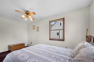 11 Balsam Ln, Levittown, NY 11756 - Photo 28