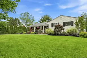 29 Kirkland Dr, Greenlawn, NY 11740 - Photo 2