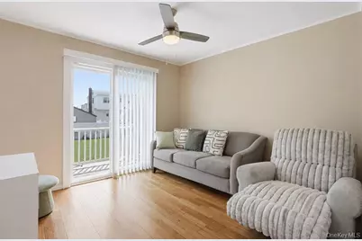 27 Alice Court, East Rockaway, NY 11518 - Photo 12