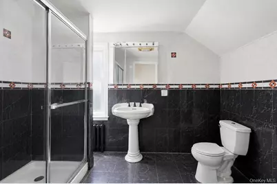 27 Alice Court, East Rockaway, NY 11518 - Photo 20
