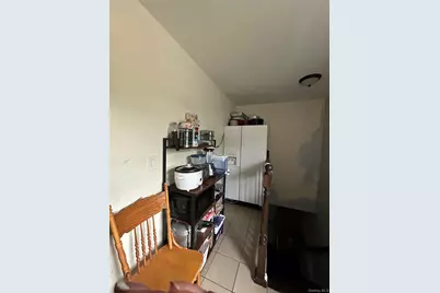 246 Parkway Boulevard, Wyandanch, NY 11798 - Photo 6