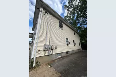 246 Parkway Boulevard, Wyandanch, NY 11798 - Photo 26