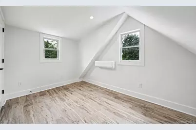 295 Cuba Hill Road, Huntington, NY 11743 - Photo 20