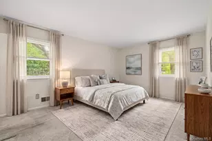 35 Milford Ln, Suffern, NY 10901 - Photo 22