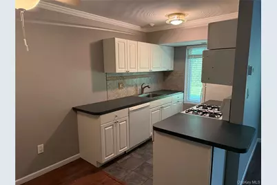 5 Laramie Court #5, Coram, NY 11727 - Photo 8