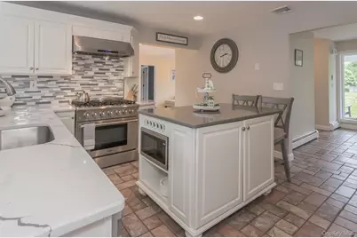 102 Beverly Road, Chester, NY 10918 - Photo 10