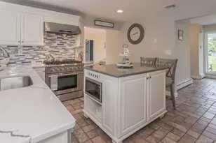102 Beverly Rd, Chester, NY 10918 - Photo 10