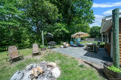 8 Hill Street E, Wading River, NY 11792 - Photo 22