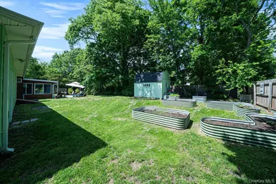 8 Hill Street E, Wading River, NY 11792 - Photo 22