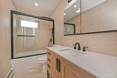 107 Beverly Road, Massapequa, NY 11758 - Photo 20