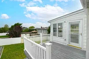 107 Beverly Rd, Massapequa, NY 11758 - Photo 28