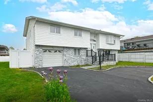107 Beverly Rd, Massapequa, NY 11758 - Photo 42