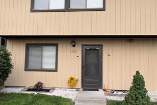 3601 Chelsea Cove S, Hopewell Junction, NY 12533 - Photo 2