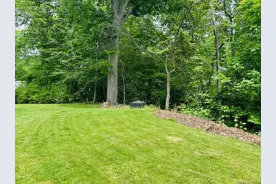 15 Roanoke Road, Patterson, NY 12563 - Photo 24