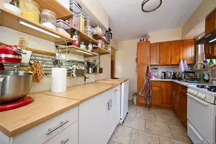 32-69 38th St, Astoria, NY 11103 - Photo 14