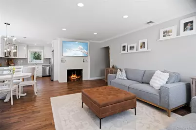 51 Fox Boulevard, Massapequa, NY 11758 - Photo 10