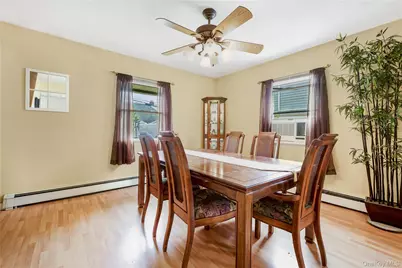 88 Bloomingdale Road, Levittown, NY 11756 - Photo 8