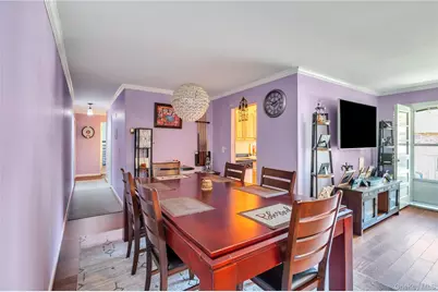 57 Adams Road #2D, Central Islip, NY 11722 - Photo 4
