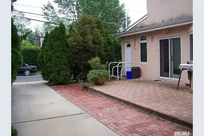 48 Orchard Beach Boulevard, Port Washington, NY 11050 - Photo 2