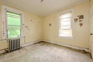 299 Tompkins Ave, Yonkers, NY 10703 - Photo 20