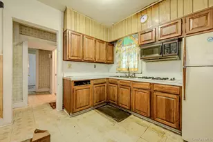 299 Tompkins Ave, Yonkers, NY 10703 - Photo 6