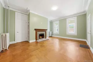 261 E 239th St, Bronx, NY 10470 - Photo 8
