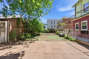 261 E 239th St, Bronx, NY 10470 - Photo 46