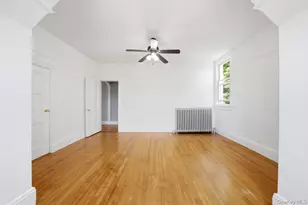 261 E 239th St, Bronx, NY 10470 - Photo 36
