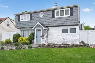 1438 Harding St, North Bellmore, NY 11710 - Photo 2