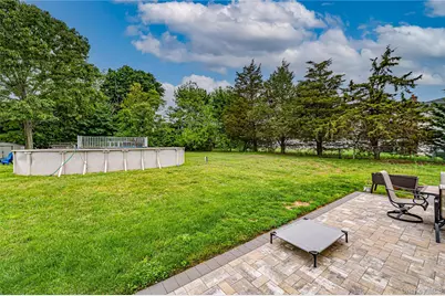4 Country Greens Drive, Holtsville, NY 11742 - Photo 26