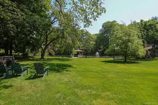 81 Estate Dr, Jericho, NY 11753 - Photo 32