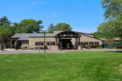 81 Estate Drive, Jericho, NY 11753 - Photo 26