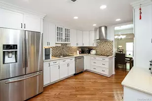 81 Estate Dr, Jericho, NY 11753 - Photo 4