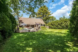 27 Arcadia Dr, Dix Hills, NY 11746 - Photo 42