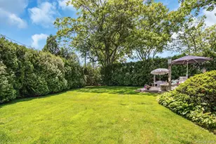 27 Arcadia Dr, Dix Hills, NY 11746 - Photo 44