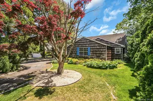 27 Arcadia Dr, Dix Hills, NY 11746 - Photo 4